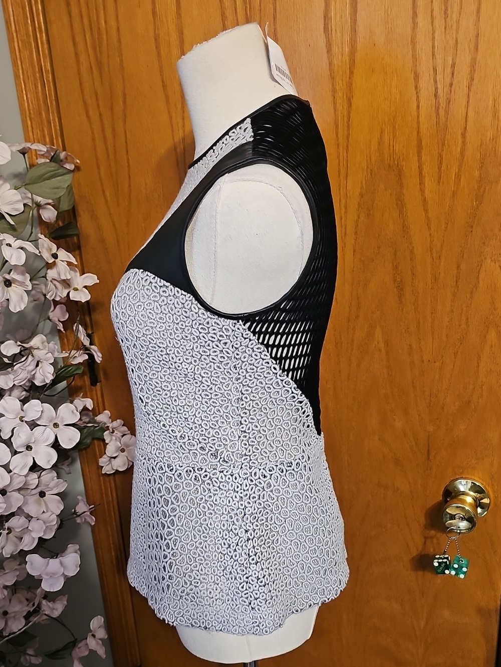Anthropologie x Yigal Azrouel Top - Picture 4 of 8